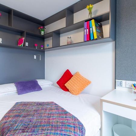 En Suite Rooms & Studios, Coventry - Sk Exteriör bild