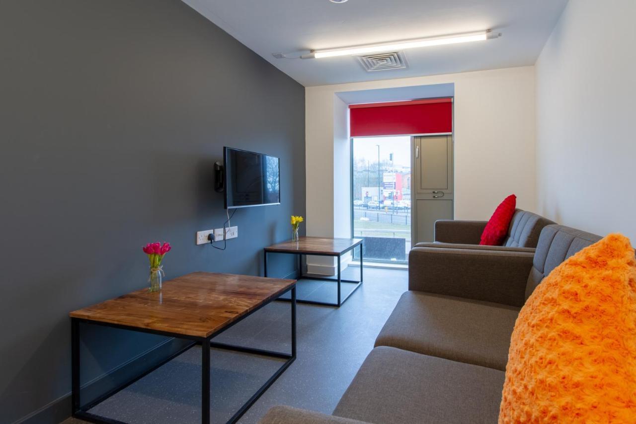 En Suite Rooms & Studios, Coventry - Sk Exteriör bild
