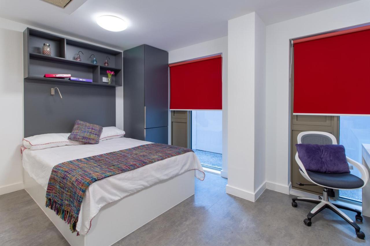 En Suite Rooms & Studios, Coventry - Sk Exteriör bild